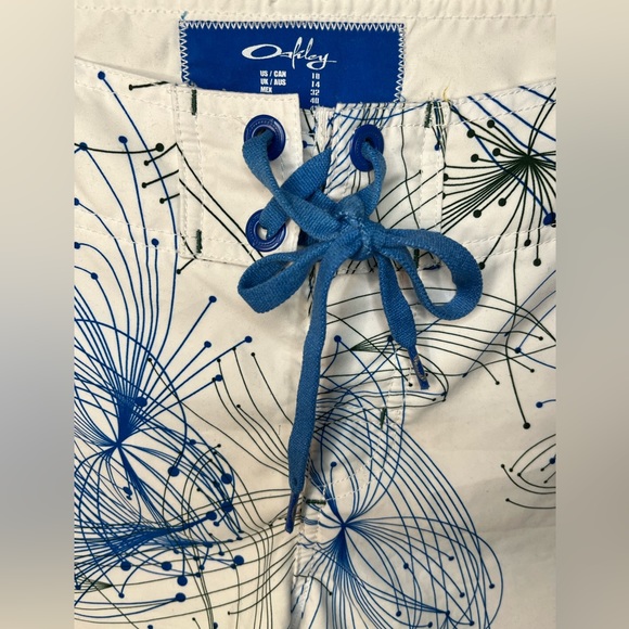 Oakley shorts 10 - Picture 3 of 7